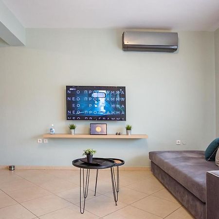 Joy Cozy Apartment Nea Iraklitsa Luaran gambar