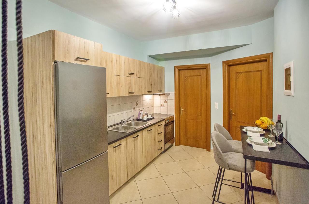 Joy Cozy Apartment Nea Iraklitsa Luaran gambar