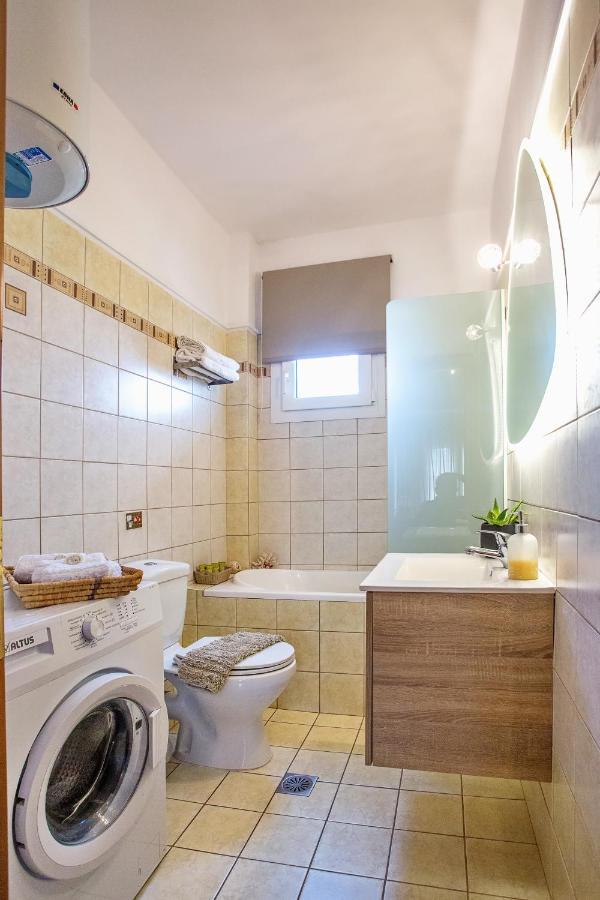 Joy Cozy Apartment Nea Iraklitsa Luaran gambar
